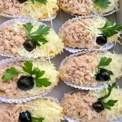 Tartelettes au Cream Cheese et Olives Savoureuses