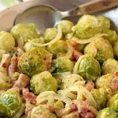 Choux de Bruxelles à la Crème et Lardons