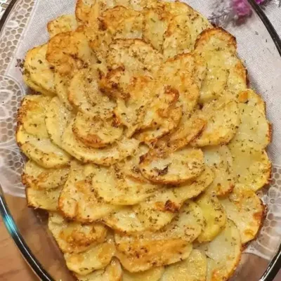 Pommes de Terre au Four à l'Essence de Pizza