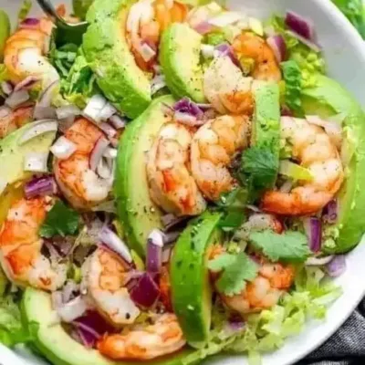 Salade Minceur au Poulet et Avocat