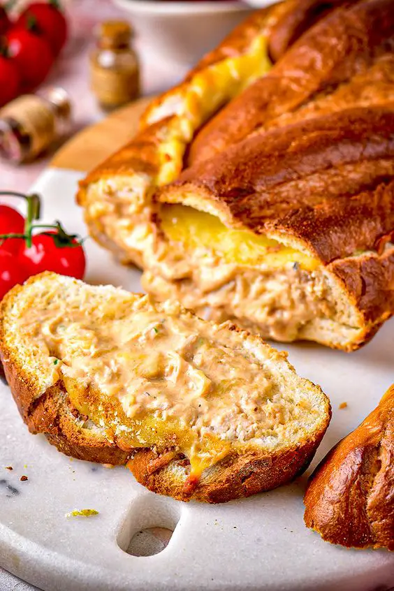 Buffalo Chicken Garbage Bread