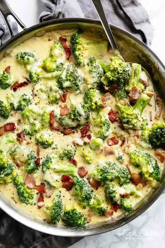 Crème de Brocoli et Lardons : Délicieuse Recette