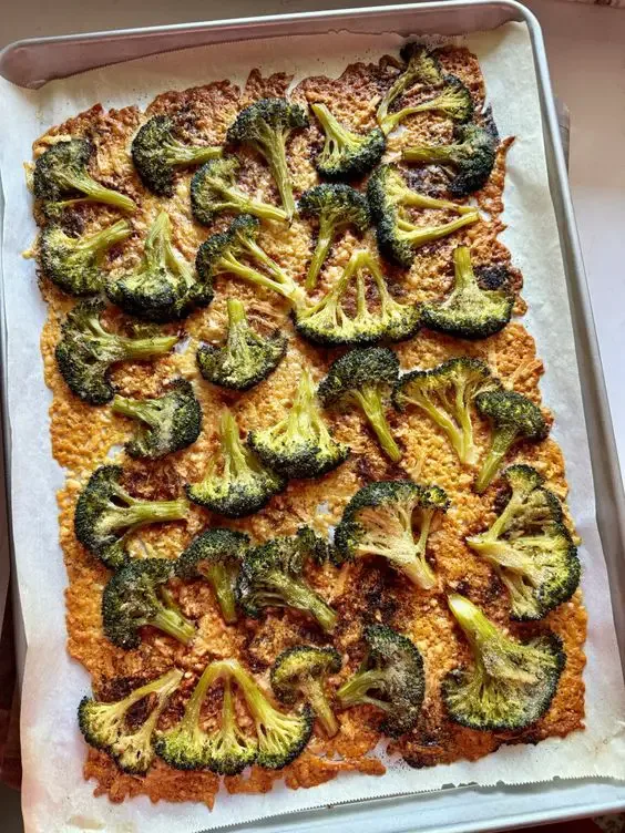 Chips de Brocoli Croustillantes au Parmesan