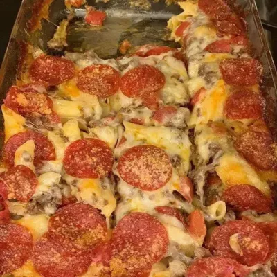 Gratin de Pizza au Pepperoni : Un Délice Réconfortant