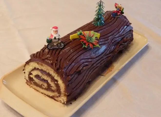 La Bûche de Noël en 15 Minutes : Un Miracle Culinaire Festif