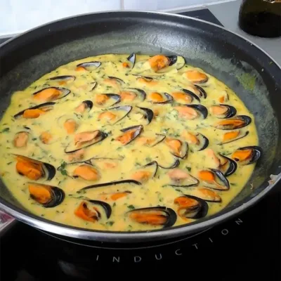 Mouclade Charentaise : Saveurs de la Côte Atlantique