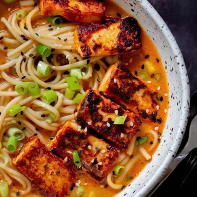 Peanut Gochujang Ramen : Fusion de Saveurs