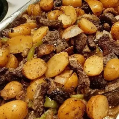 Steak et Pommes de Terre à l'Ail : Recette Facile