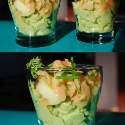 Verrines d'Avocats et Tartare de Saumon Fumé