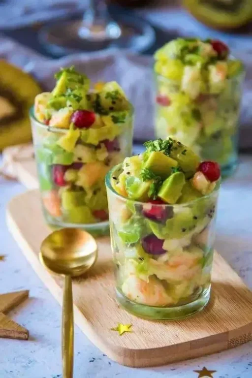 Verrines Kiwi-Avocat-Crevettes : Fraîcheur Estivale