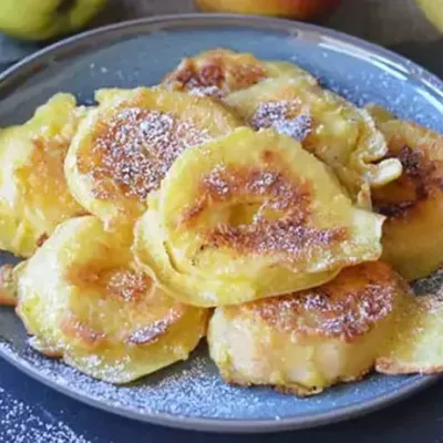 Beignets aux Pommes à la Poêle : Recette Facile
