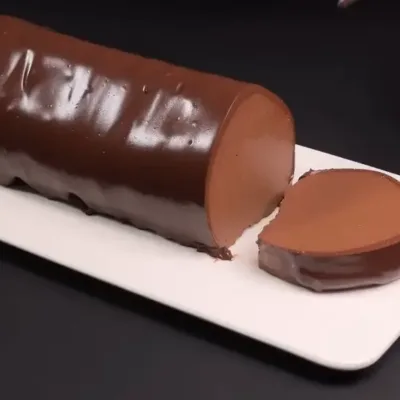 Dessert au Chocolat Élégant et Onctueux