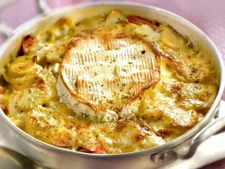 Gratin de Pommes de Terre à la Normande