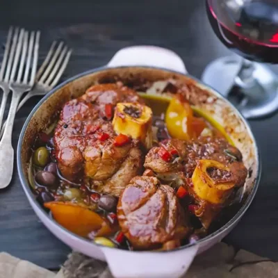 Jarret de Veau aux Olives et Citron Confit