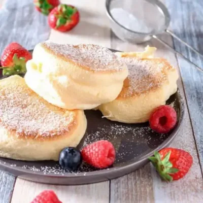 Crêpe Soufflée : Douceur Aérienne à Déguster
