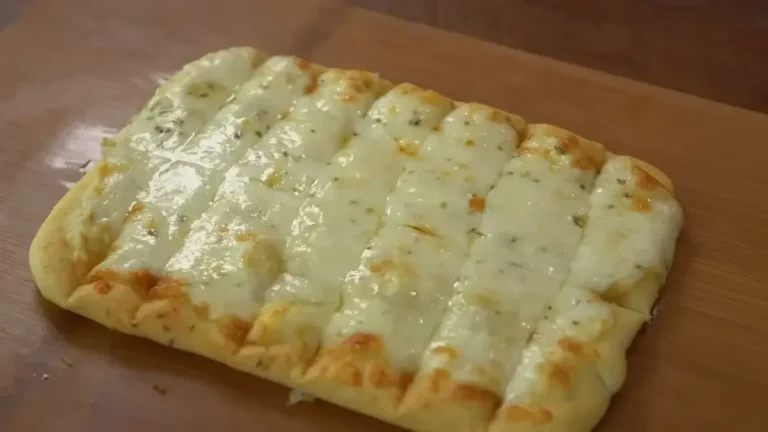 Pain à l'Ail et au Fromage avec Miel