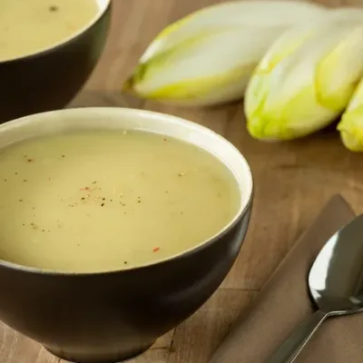 Savoureuse Soupe aux Endives et Pommes de Terre