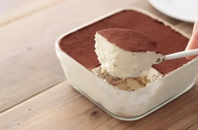 Tiramisu: Un Délice Aérien et Facile à Réaliser