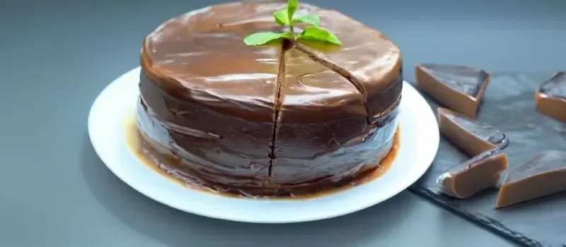 Gâteau au Chocolat Juteux Sans Farine ni Sucre