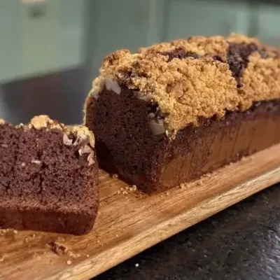 Crumble Cake Poire Chocolat : Délice à Partager