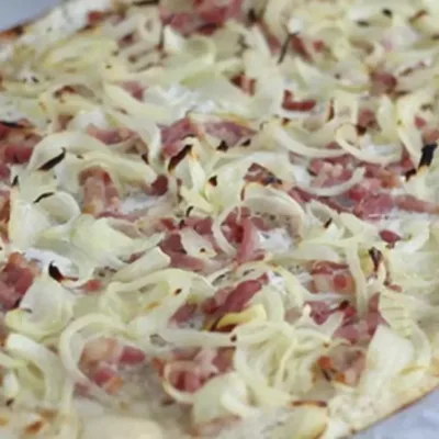 Flammekueche Traditionnelle : Recette Alsacienne