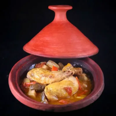Savourez un Tajine de Poulet Traditionnel