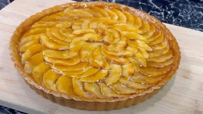 Tarte aux Pommes Délicieuse façon Quiche