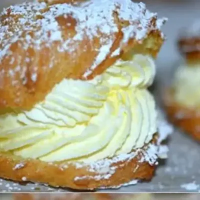 Choux à la Crème et Ganache au Chocolat Noir