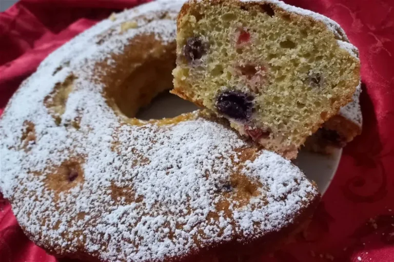 Ciambellone Ricotta et Fruits Rouges : Un Délice !