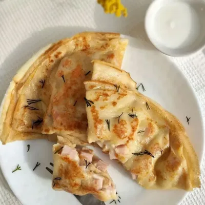 Crêpes Croustillantes au Jambon et Fromage