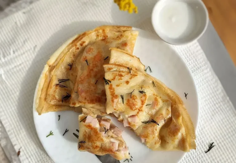 Crêpes Croustillantes au Jambon et Fromage