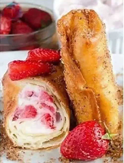 Gâteau au fromage aux fraises Chimichangas