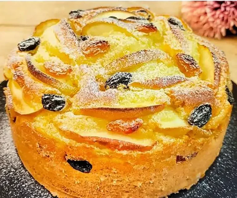 Gâteau aux pommes et à la crème