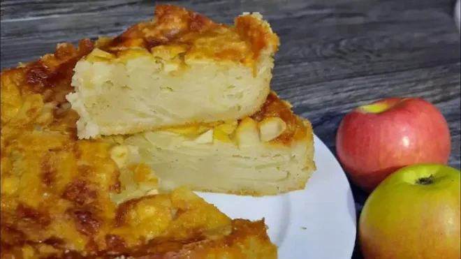 Gâteau aux Pommes et Yaourt, Simple et Sublime