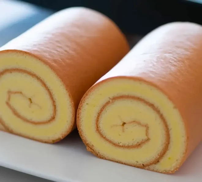 Comment faire un gâteau roulé suisse / Recette de gâteau roulé de base