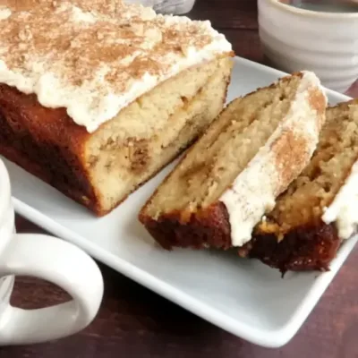 Gâteau Céto aux Amandes et Yaourt Délicieux