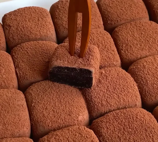 Gâteau Roulé Suisse : Recette Facile et Délicieuse