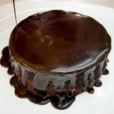 Gâteau au Chocolat Sans Sucre et Sans Farine