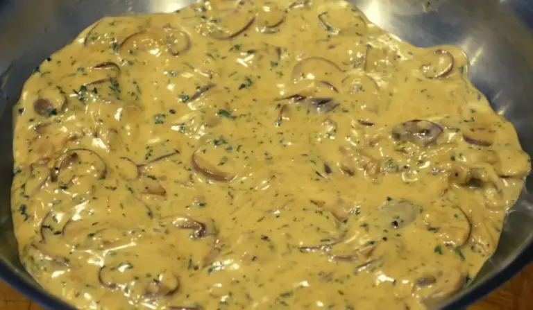 Sauce crémeuse aux champignons et à l’ail