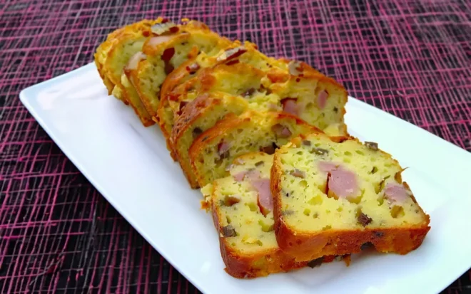Cake au Jambon et au Gruyère Râpé