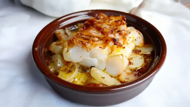 Bacalao à la Portugaise: Recette Traditionnelle Savoureuse