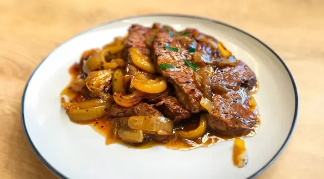 Steaks Sauce à l'Oignon : Un Délice Réinventé