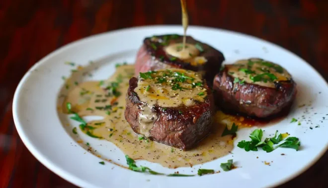 Filet Mignon à la Crème et à la Moutarde