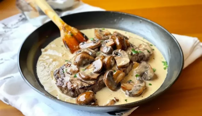 Filet Mignon au Boursin et Champignons