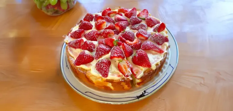 Gâteau au Yaourt aux Fraises