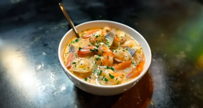 Chaudrée Crémeuse aux Fruits de Mer