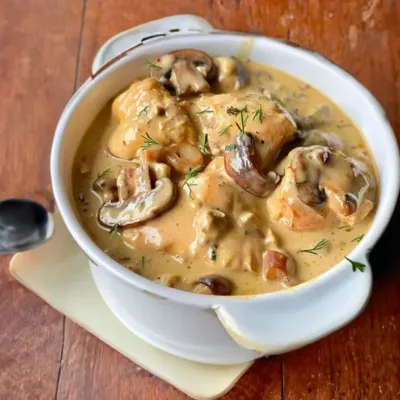 Délice de Poulet au Porto et Champignons