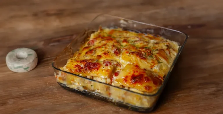 Gratin de Pommes de Terre au Chorizo et à la Raclette