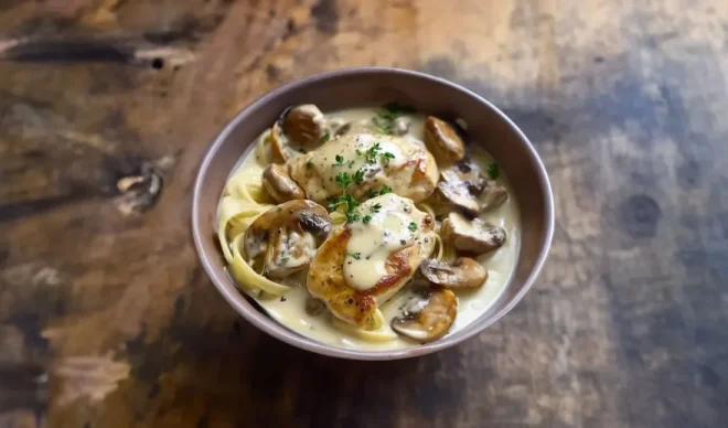 Pâtes à la Crème, Poulet et Champignons