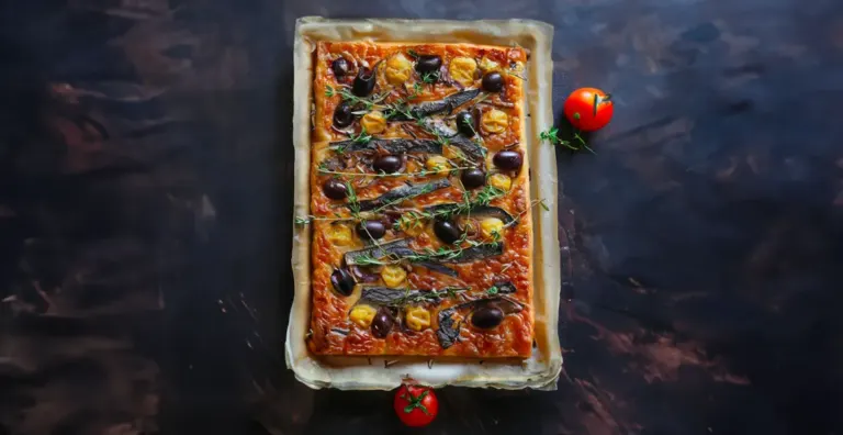 Pissaladière Recette Niçoise (Oignons, Anchois, Olives)